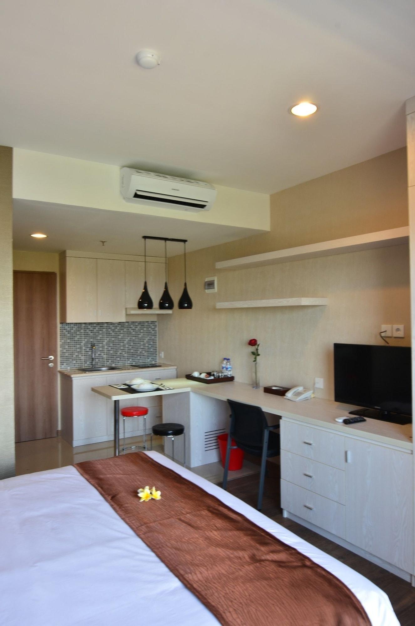 Student Park Hotel Yogyakarta Eksteriør billede